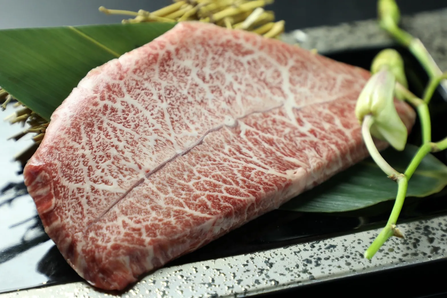 和牛ミスジ